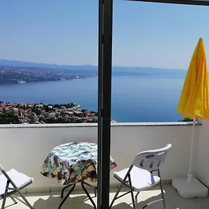  Apartment Irena